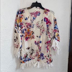 Floral cover-up / shawl with fringe - Sz Small